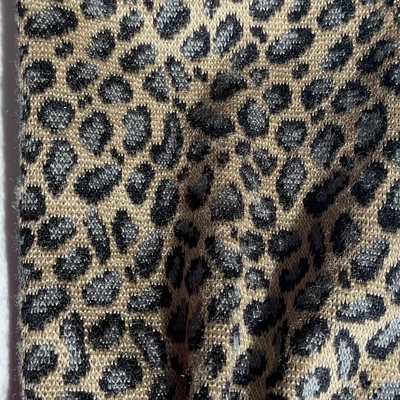 Steve Madden Long Animal Print Gloves. NWT - Picture 7 of 9